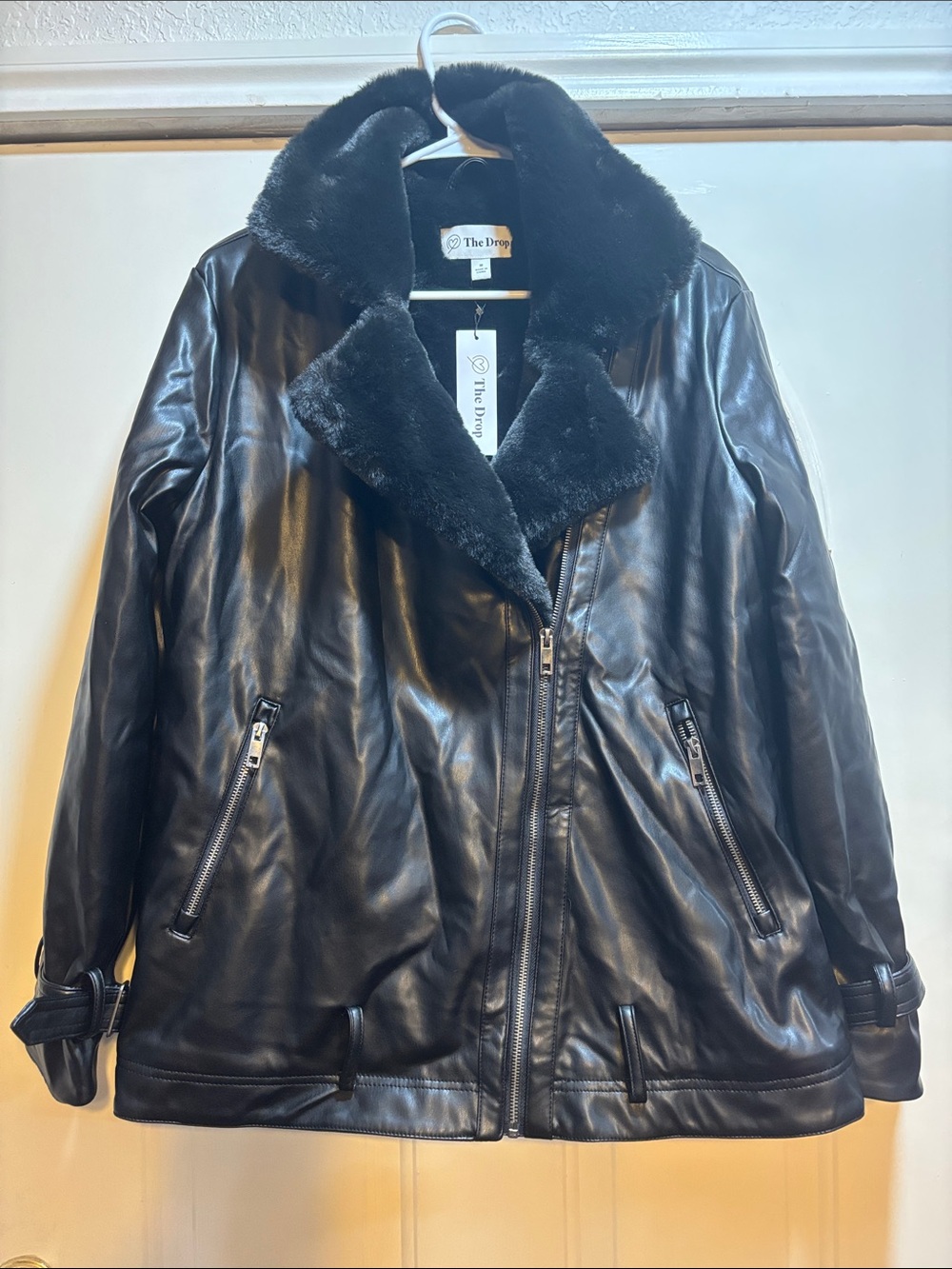 The Drop size M NWT Black Faux Leather Jacket with Faux Fur Collar as is